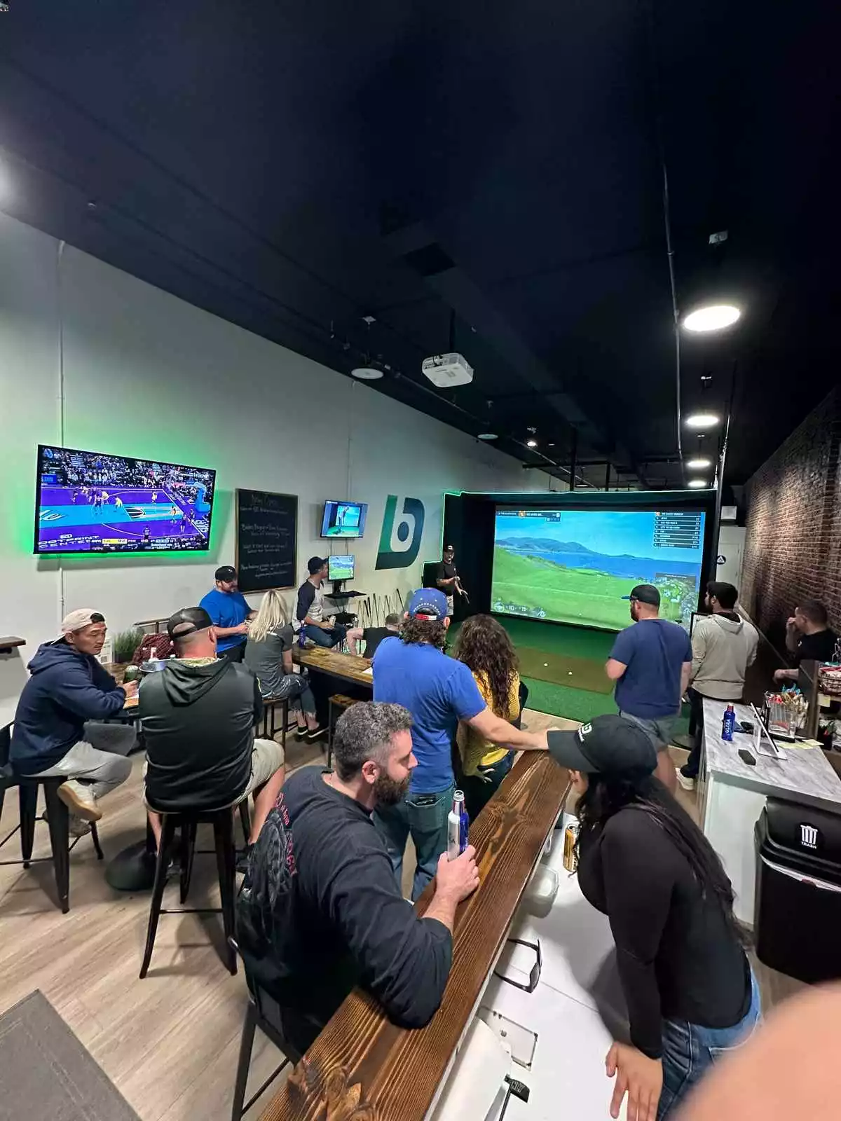 Visalia Tulare Mobile Golf Simulator & Indoor Lounge Dryvebox