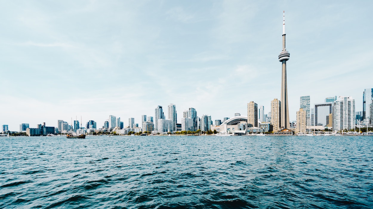 6 Best Wine Distributors in Canada Grappos