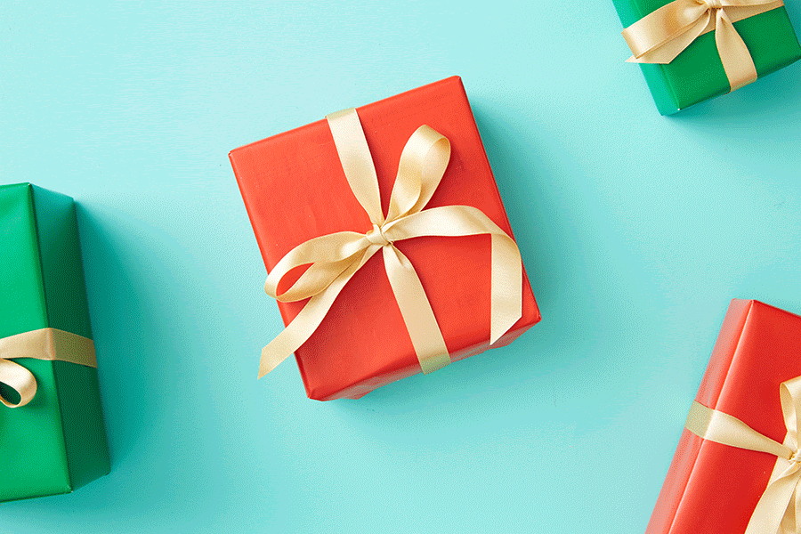 Even the car deserves a gift at Christmas time, and a dash cam is also the gift of peace of mind.