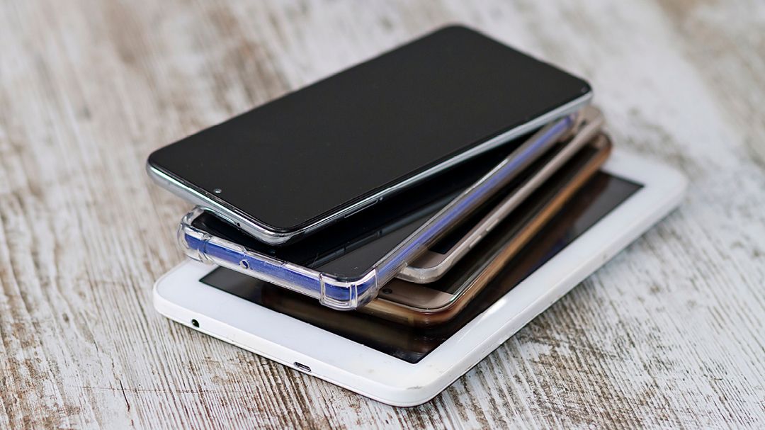 What Should I Do With My Old Phone? Connect NOTEWORTHY at Officeworks