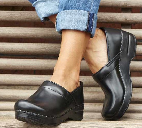 nursing shoes clogs