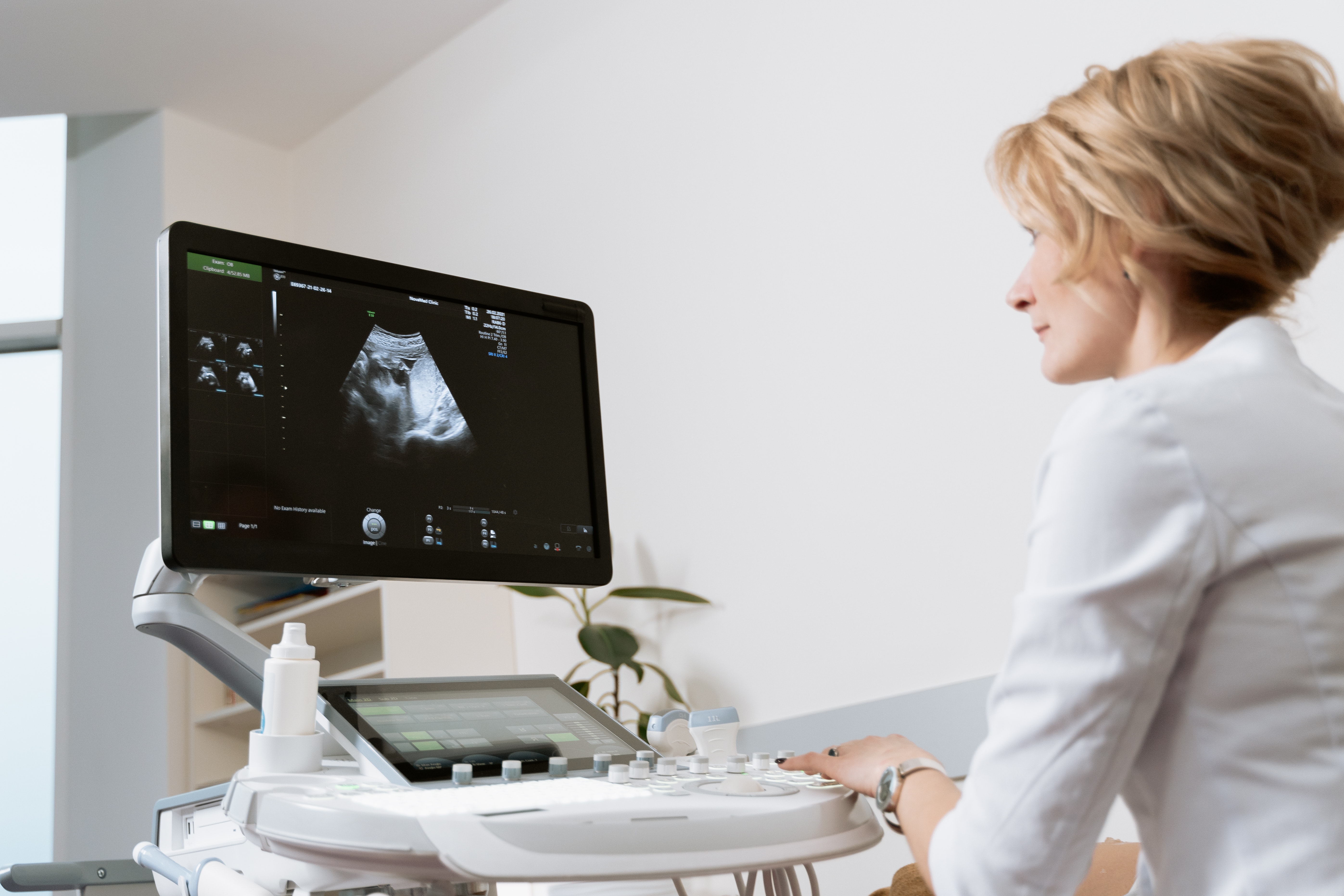 Sonographer Career Overview - Trusted Health
