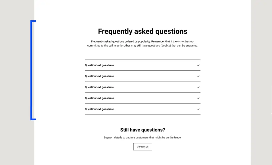 section faq noir et blanc d'un site web