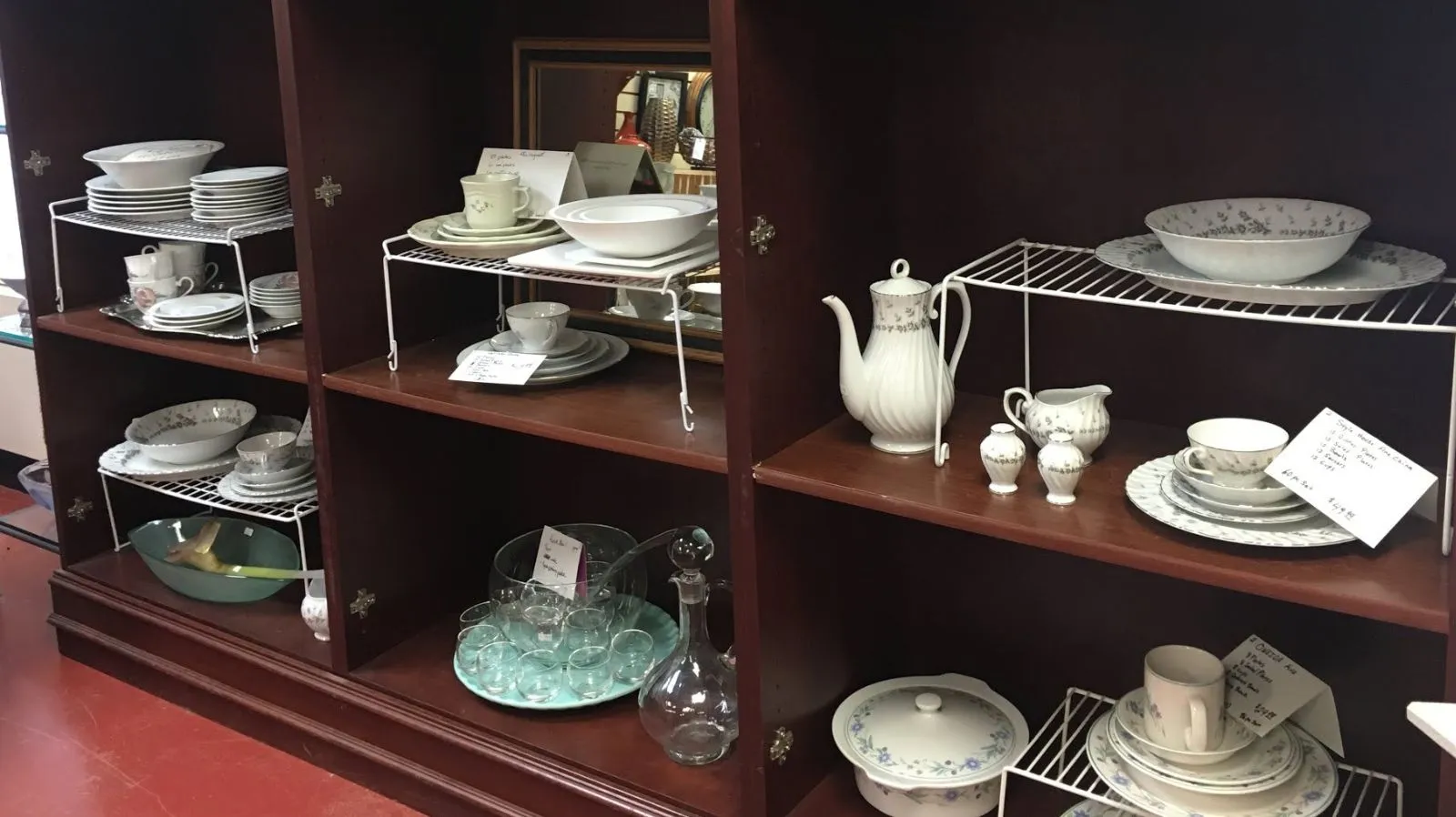 Unearthing Treasures A Deep Dive into the Best Thrift Stores Omaha Has