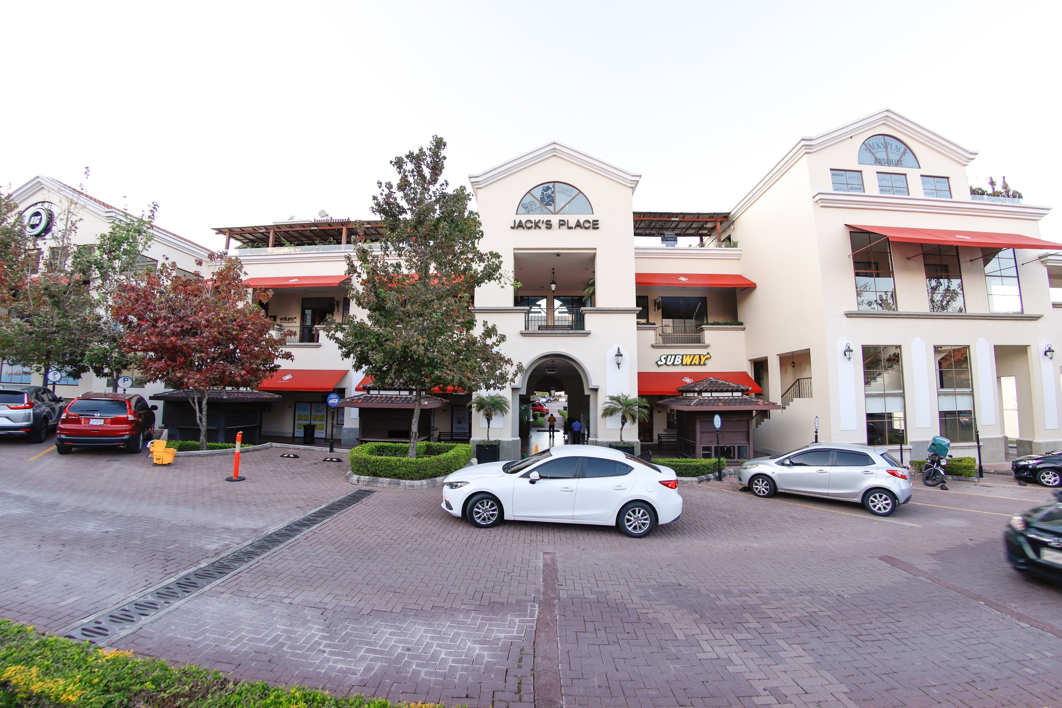 Jack's Place Cayalá