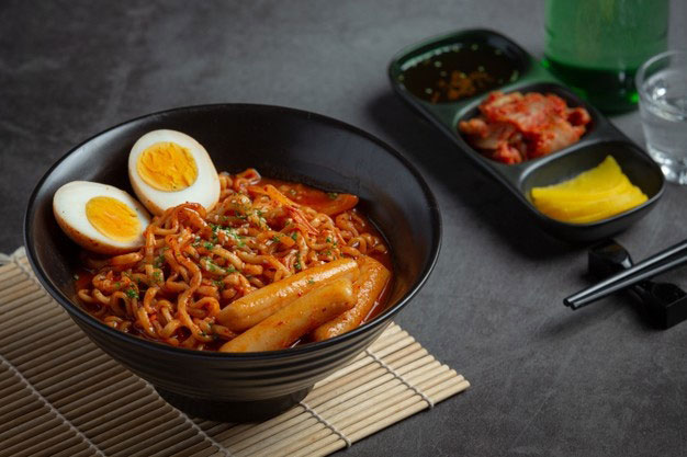 korean instant noodle tteokbokki korean spicy