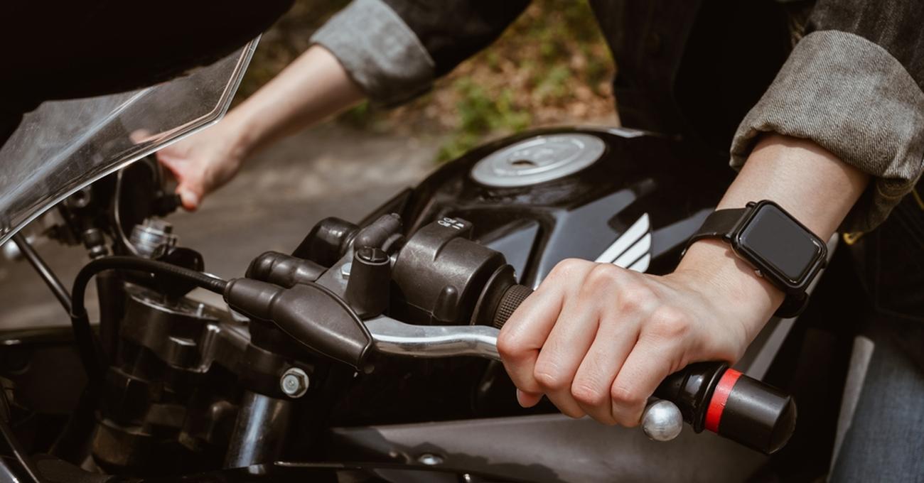 Can You Downshift Multiple Gears On A Motorcycle? ThrottlePack