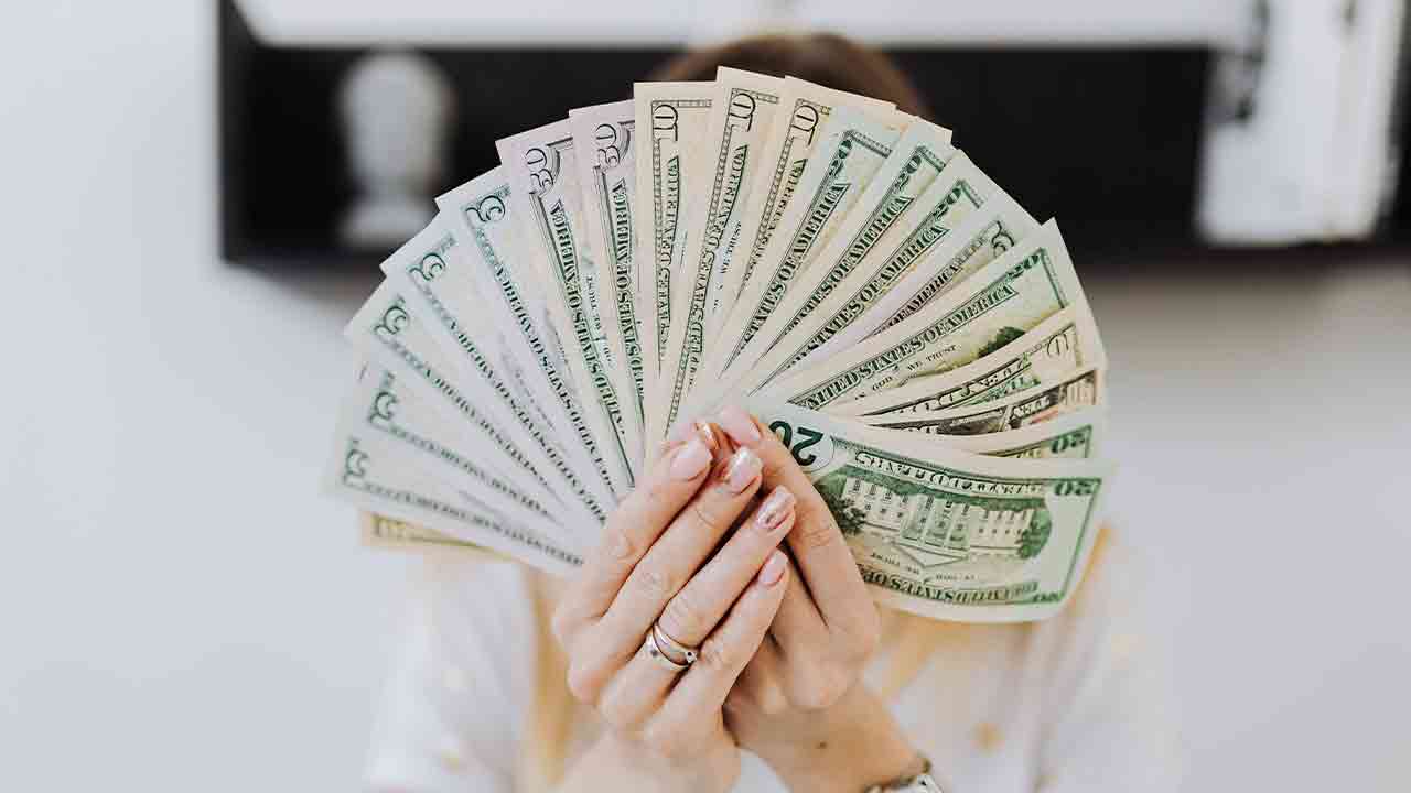 Real Estate Agent Commission How Does it Work?