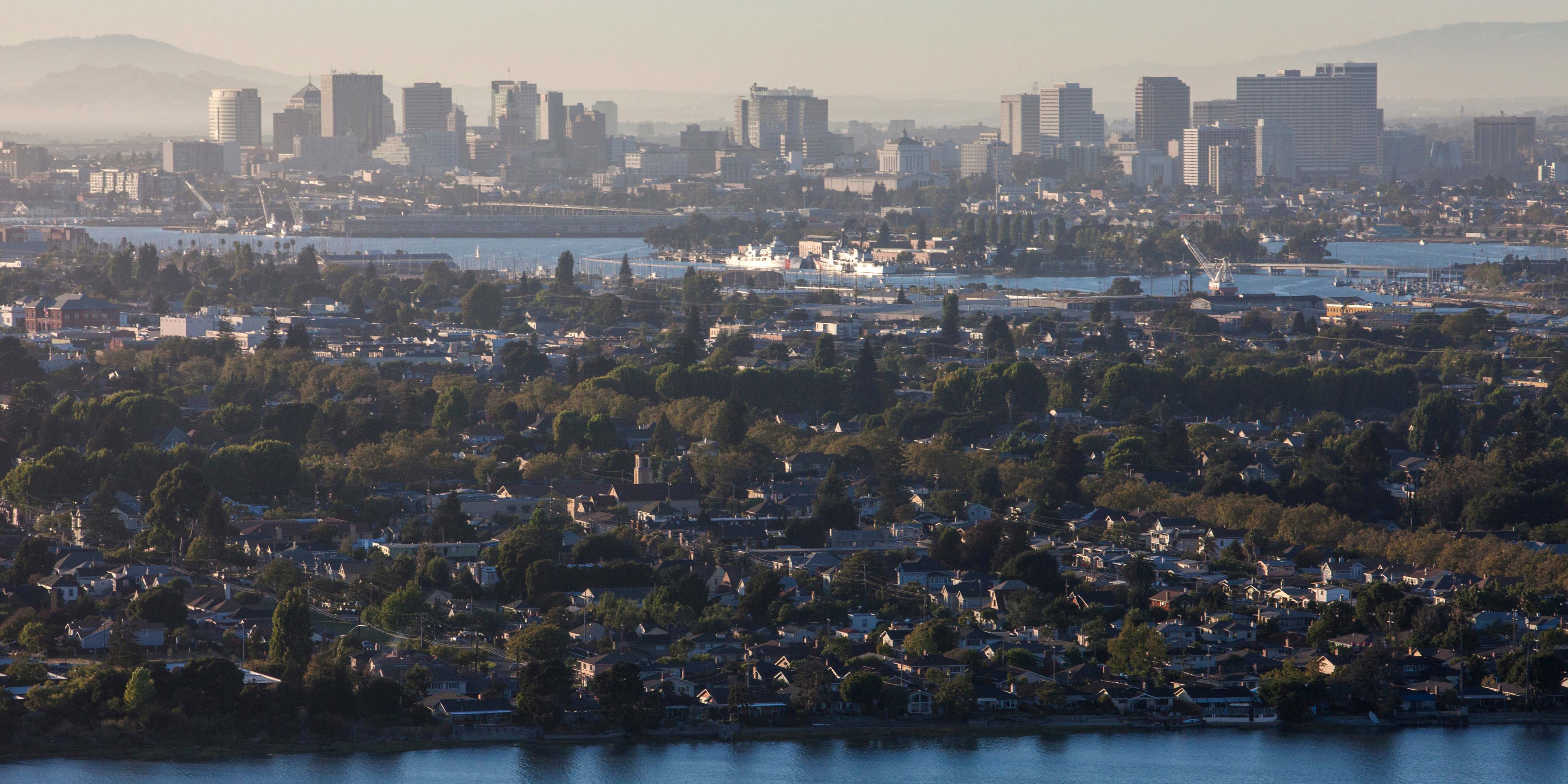 Best Real Estate School in Alameda, California!