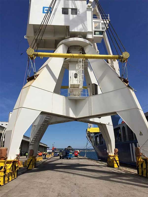 Rent 250t VAR spreader beam Container Technics