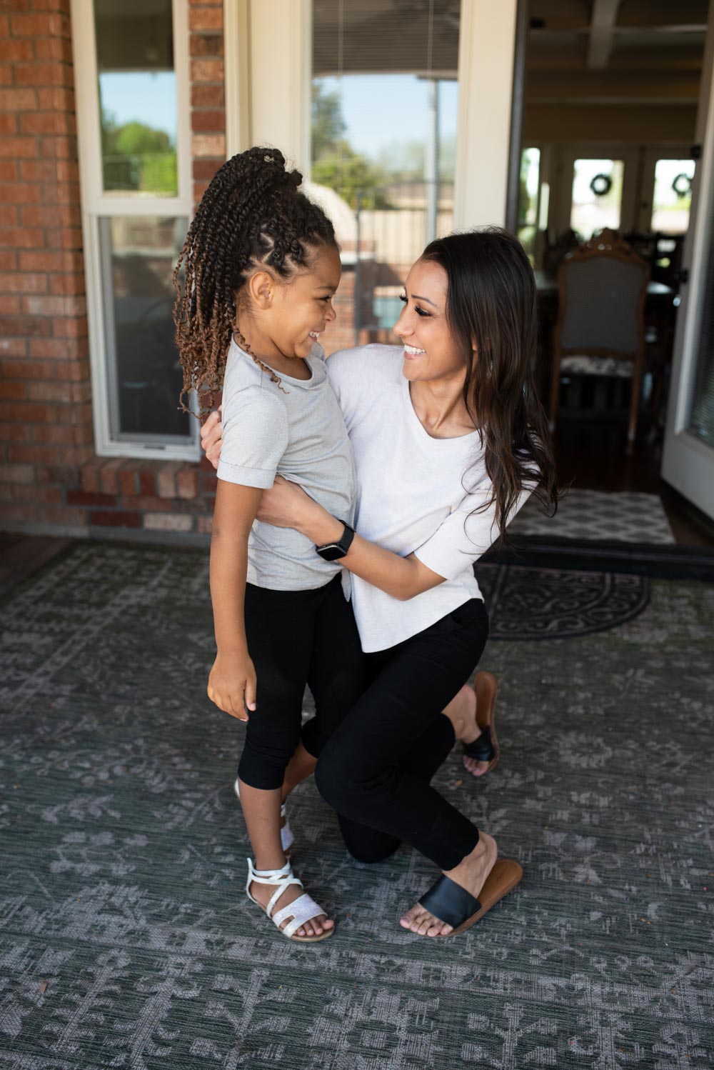 prenda guide with her student