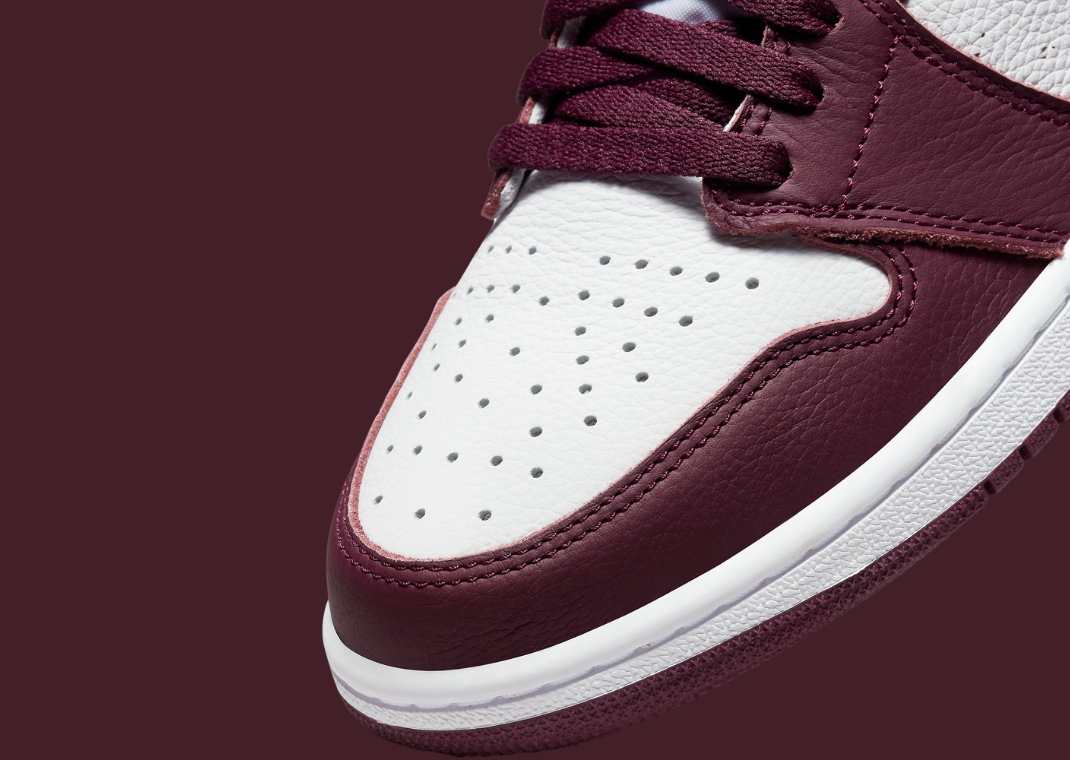 Official Look Air Jordan 1 High "Bordeaux" Sneaker News