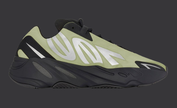 yeezy 700s black