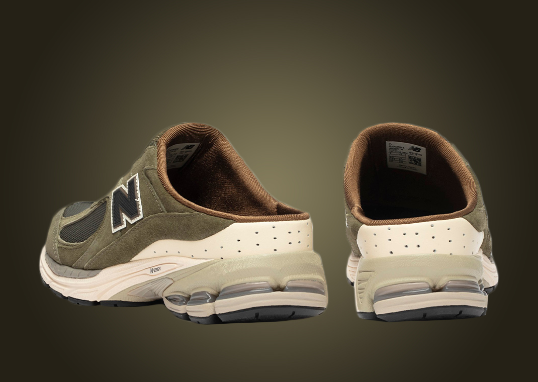 sns new balance 2002r mule