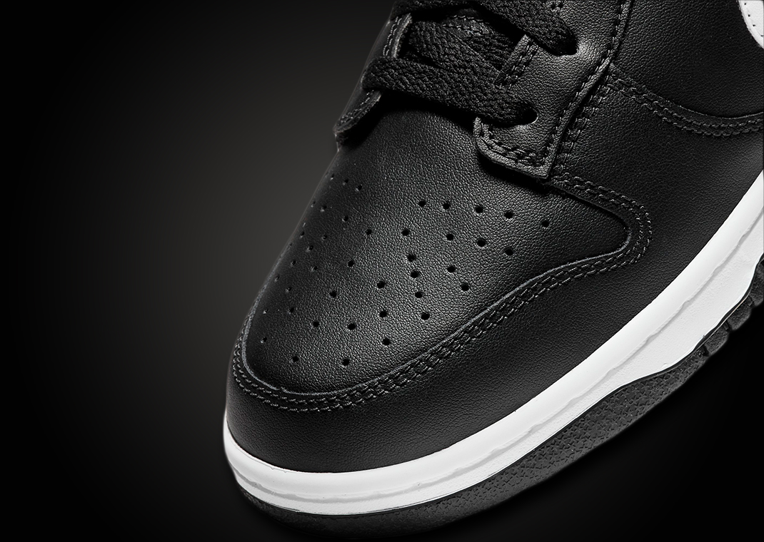 dunk low black panda