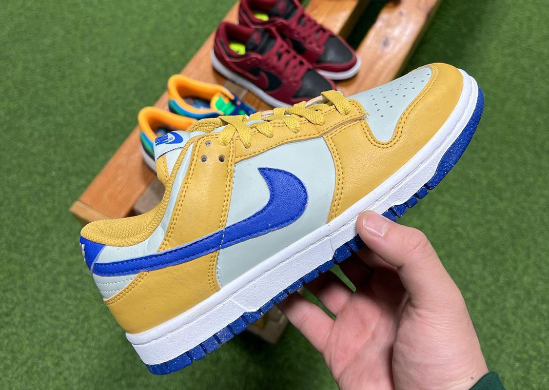 nike sb dunk yellow blue