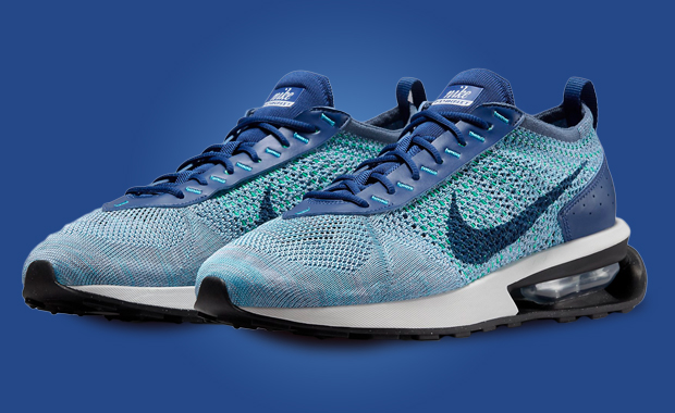 flyknit racer blueberry