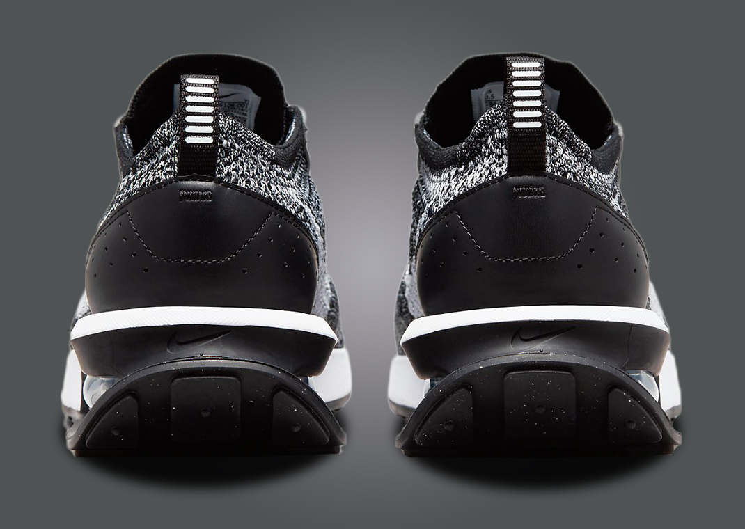 nike flyknit racer oreo online