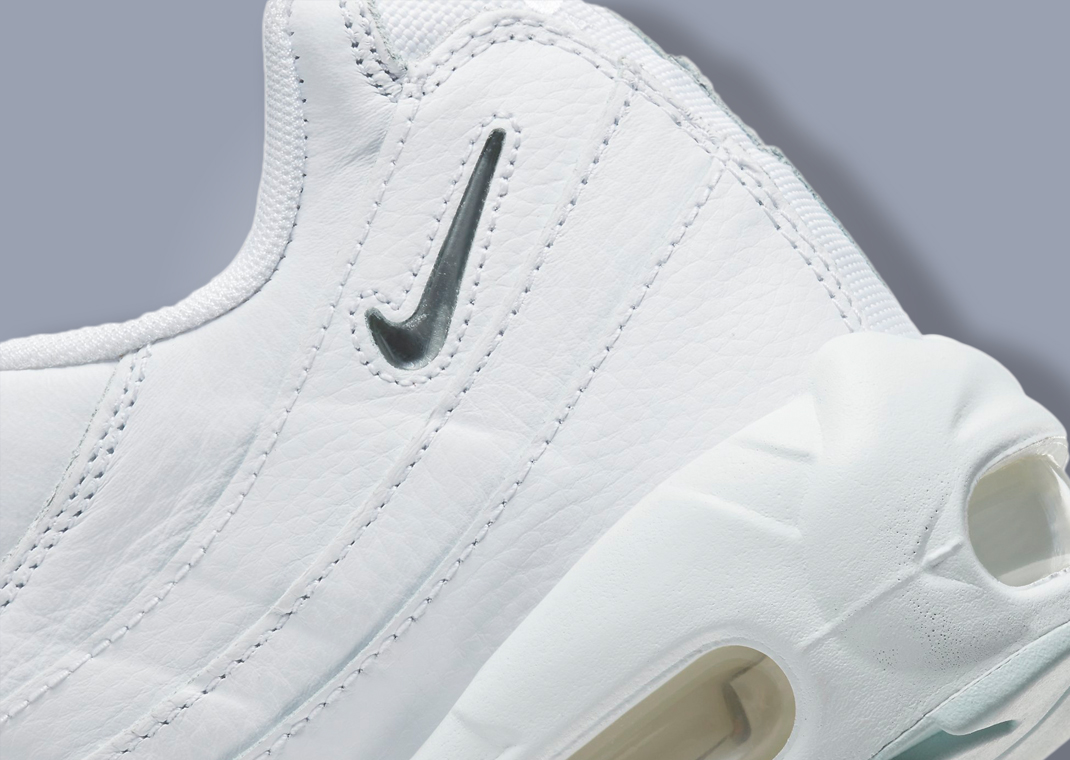 nike air max plus igloo