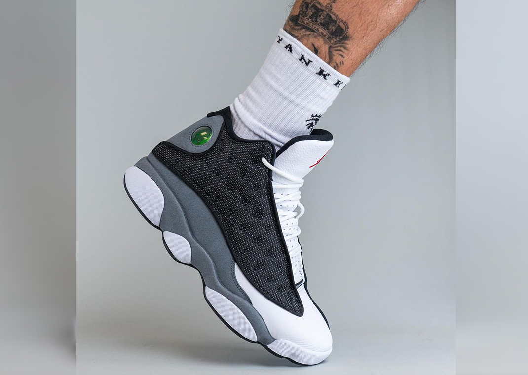 jordan retro 13 black