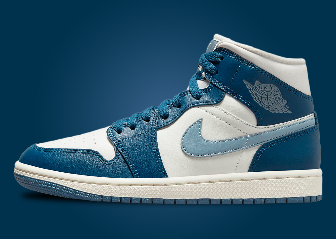 nike jordan 1 mid sky blue
