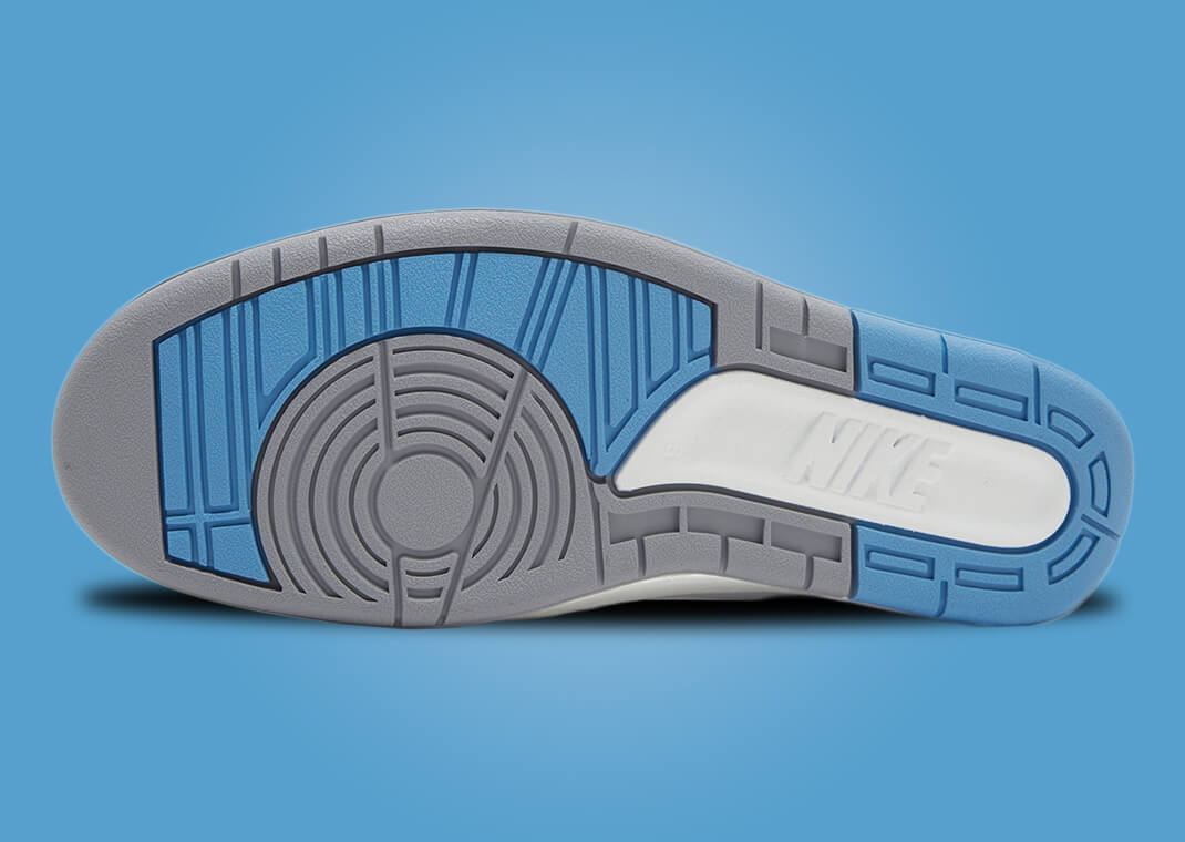 nike white air jordan 1