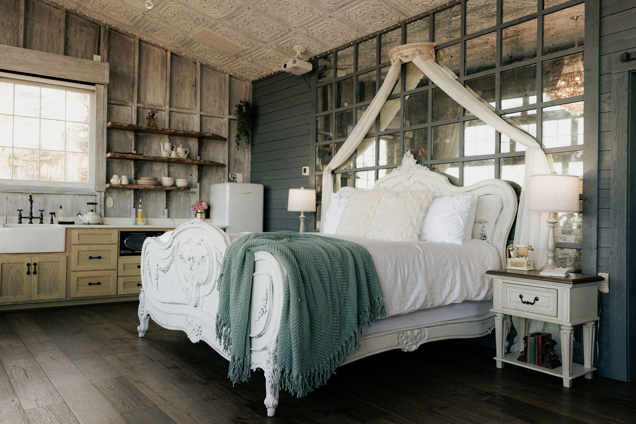 First Look: Tour Our All New Honeymoon Treehouses with Owners Seth and ...