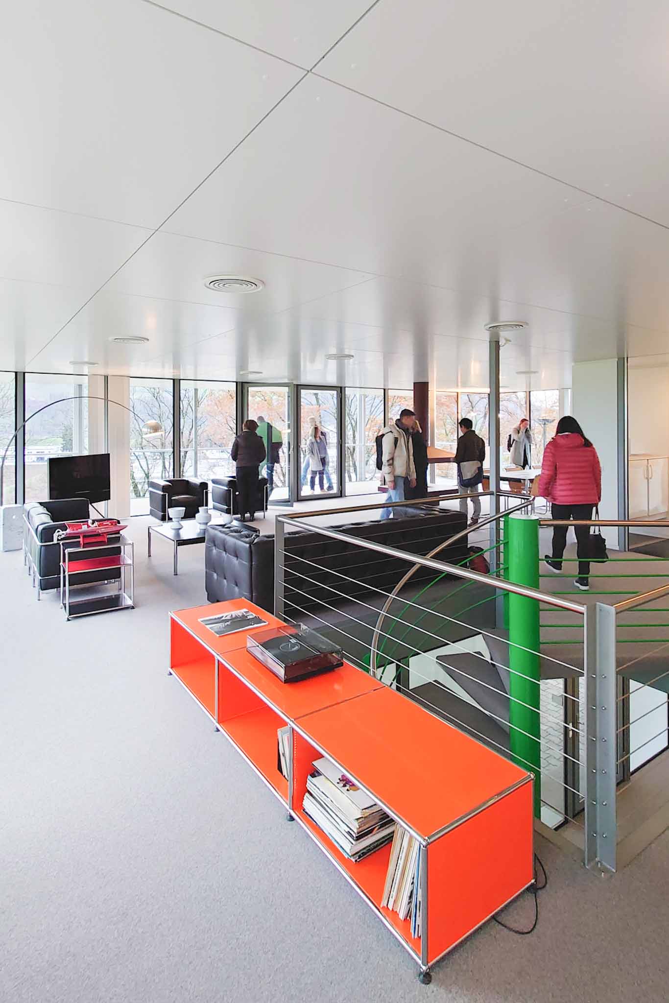 Besichtigung USM Haller und Führung Wohnhaus "Buchli"