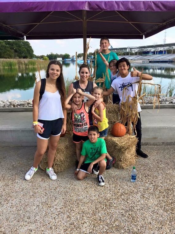 Ayusa host family on family trip