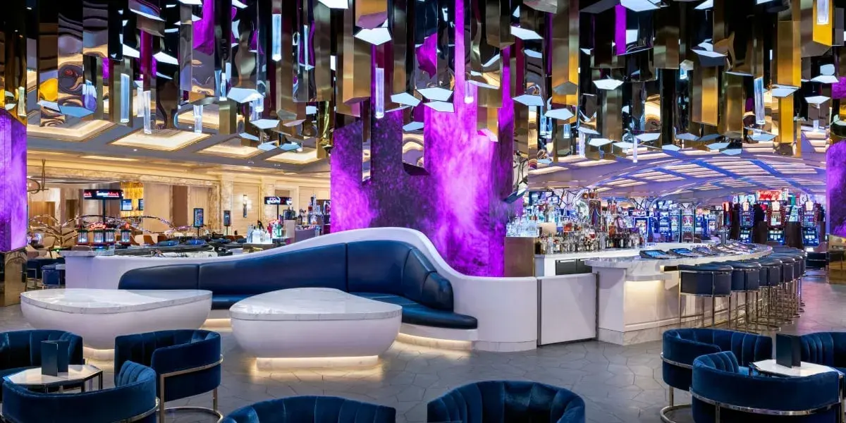 Crystal Bar and Lounge
