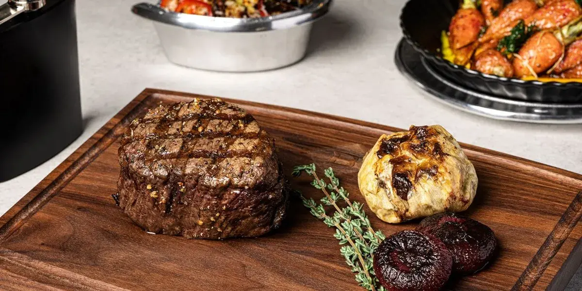 Jack Binion's Steak Horseshoe Las Vegas Hotel