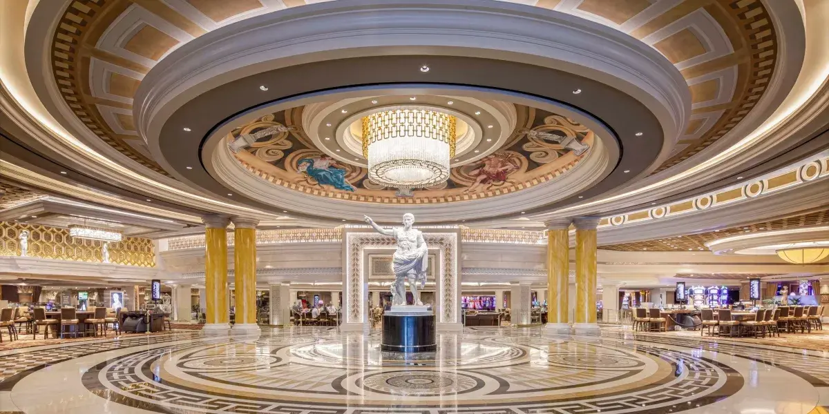 Colosseum Deluxe Room Two Queens Caesars Palace Las Vegas