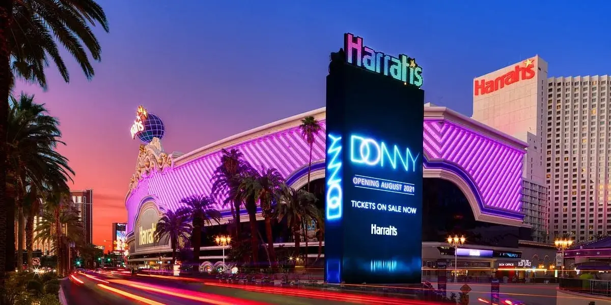 Valley Deluxe Room King Harrah's Las Vegas Hotel