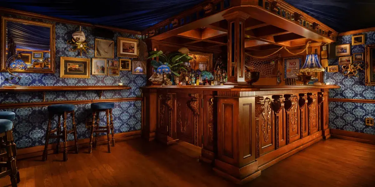 Pier 17 Yacht Club at Spiegeltent