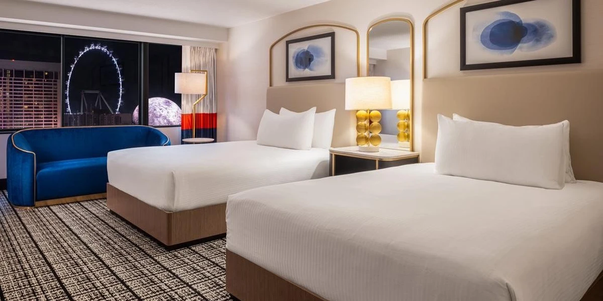 Versailles Room Two Queens Strip View Paris Las Vegas