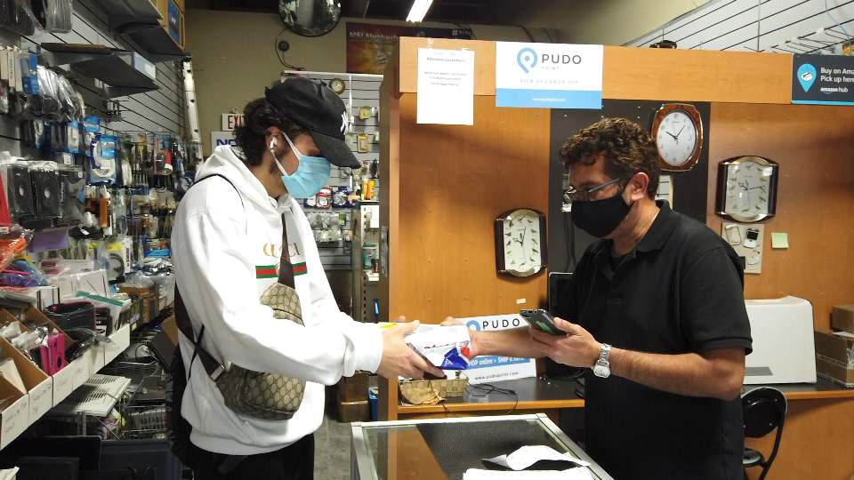 PUDO North America’s Only CarrierNeutral Parcel PickUp and DropOff