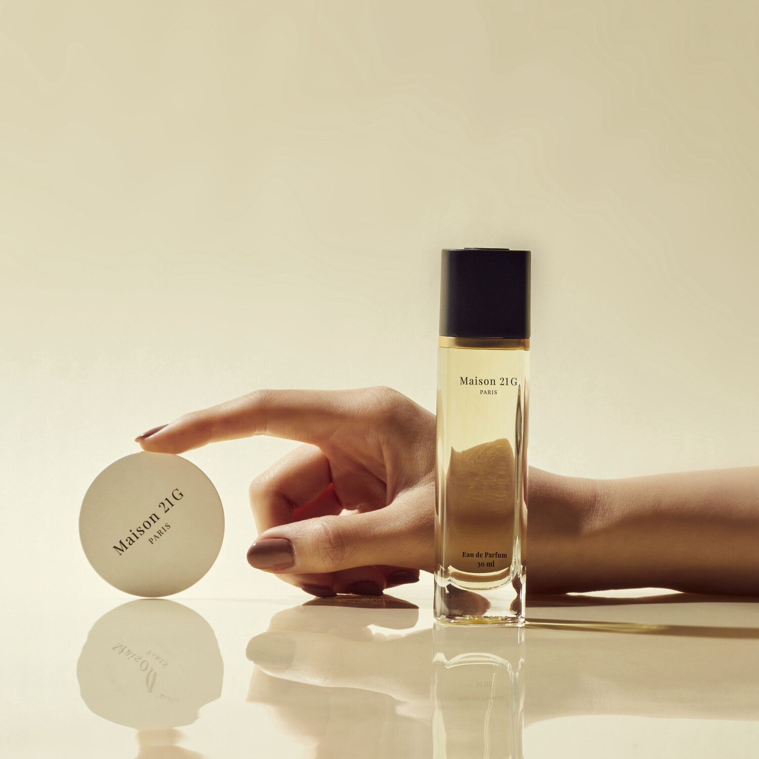 How to Make Your Perfume Last Longer Blog Maison 21g