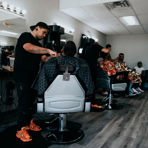 theCut 1 Barber Booking App