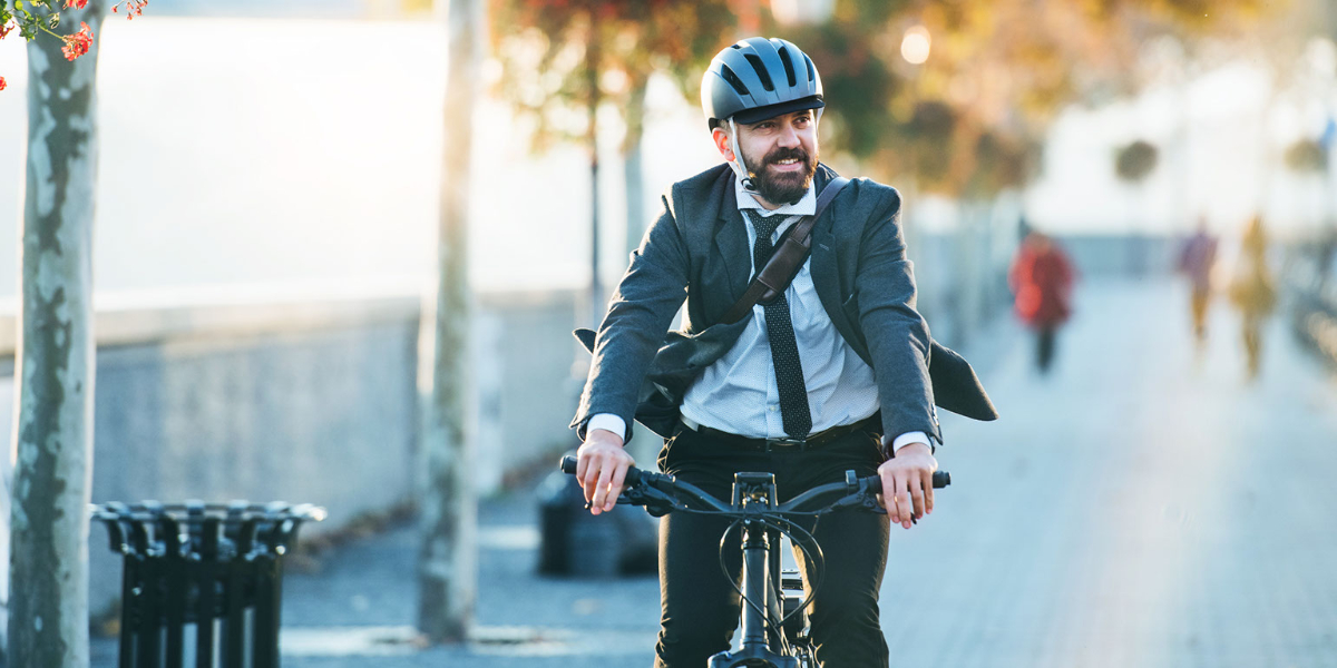5 Good Reasons for Ride Your Bike To Work Day Restore Hyper Wellness