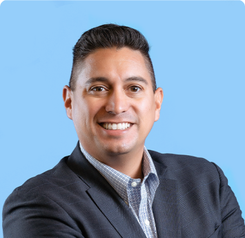 Kharlo Barcenas – Head of Sales & Marketing – Our Team | VEC