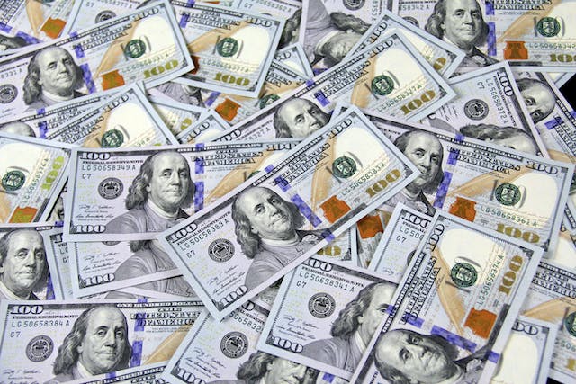 persuasive speech topics 5 7 min 100 dollar bills
