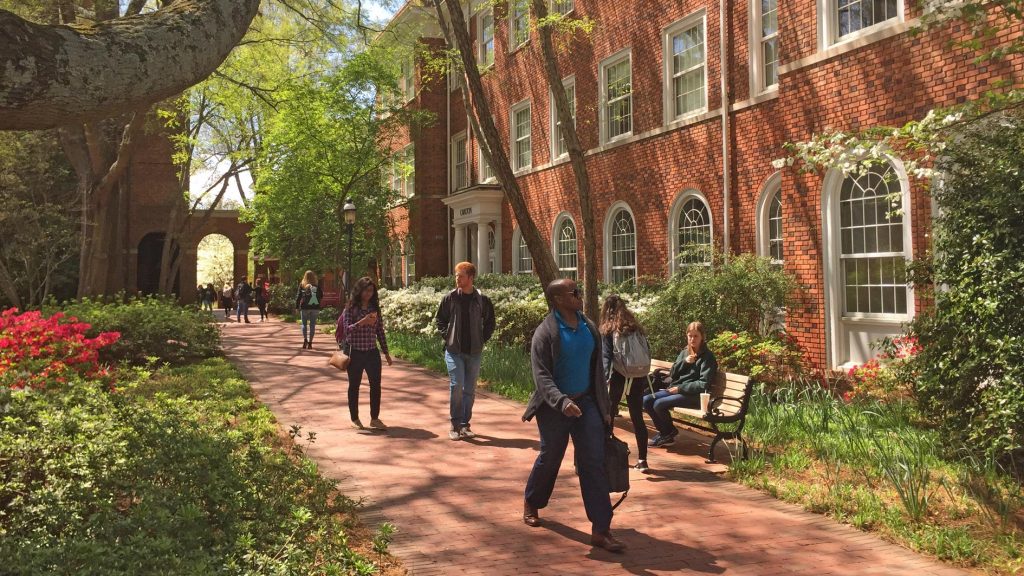 Best Colleges for Creative Writing & Programs Top 13 List