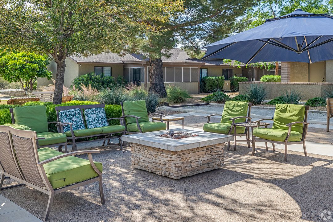 LifeStream at Youngtown Independent & Assisted Living