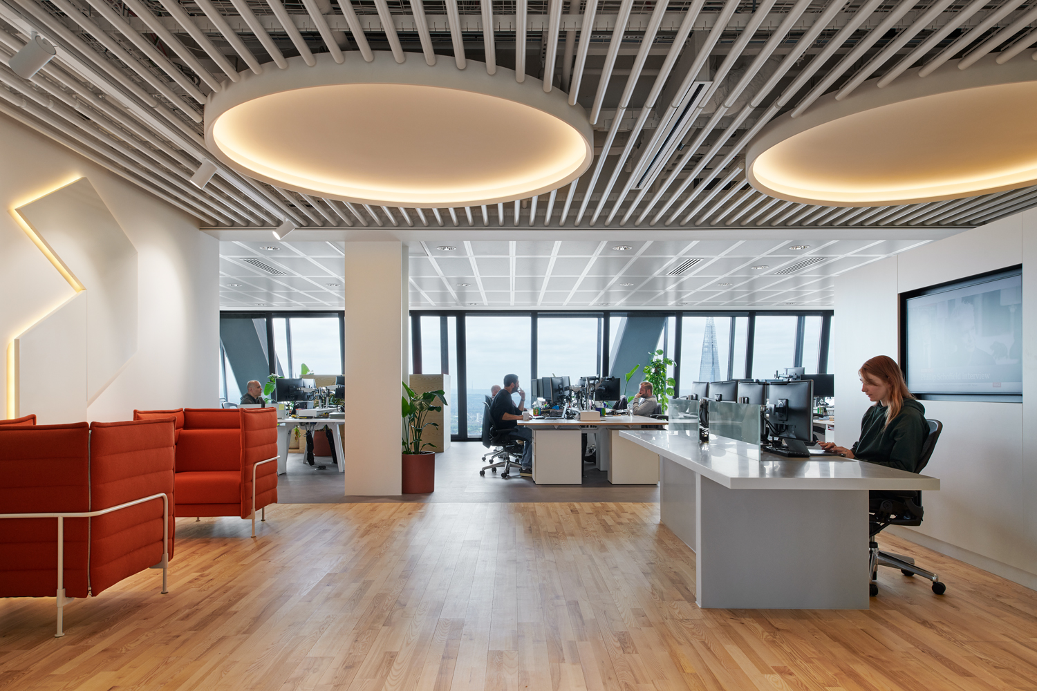 Collaborate London office furniture consultants