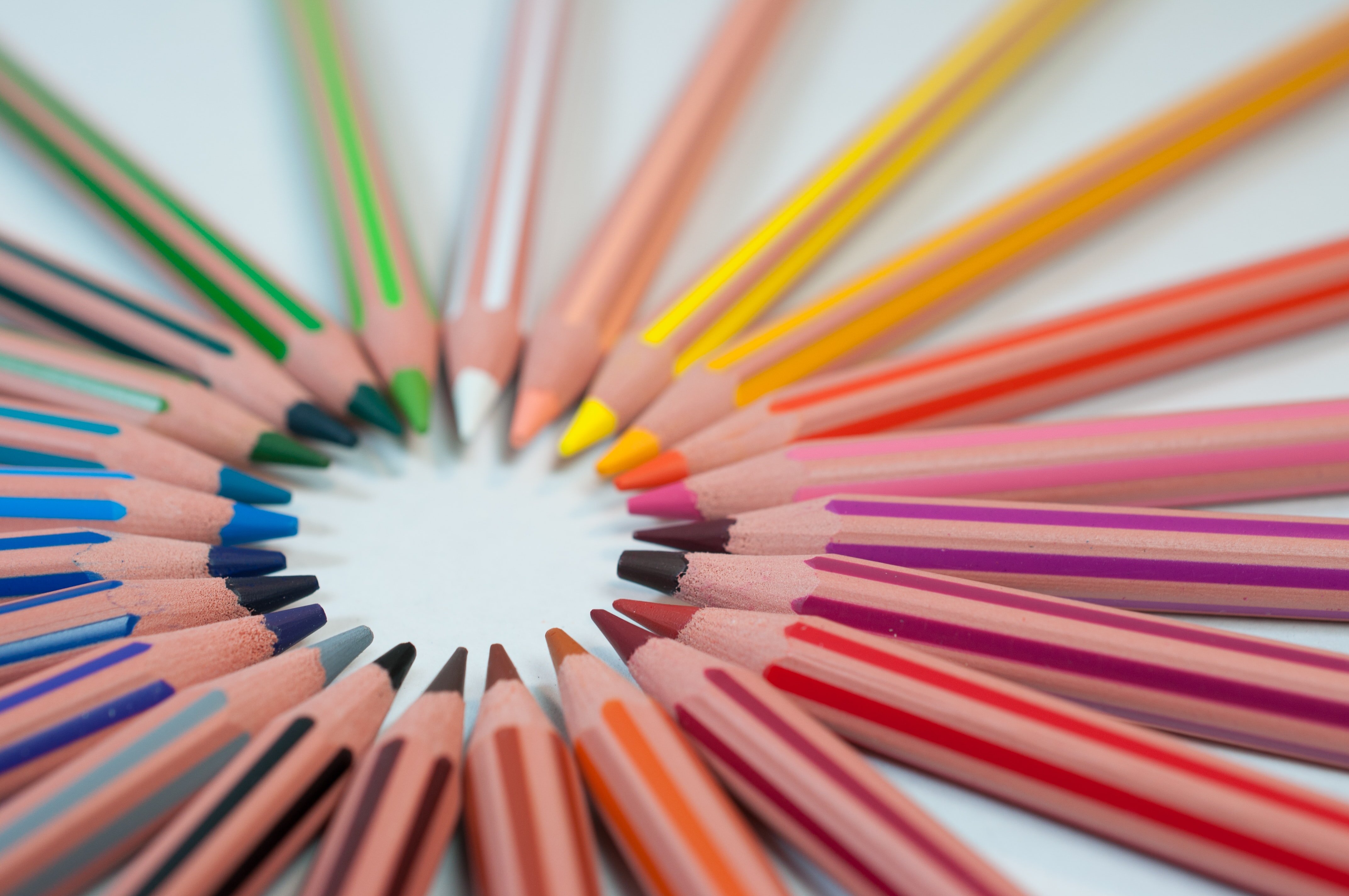 set of sharpened color pencils
