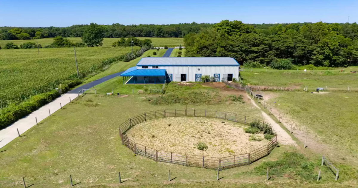 Commercial Property For Sale 17853 Donnell Lake St, Penn Township, MI