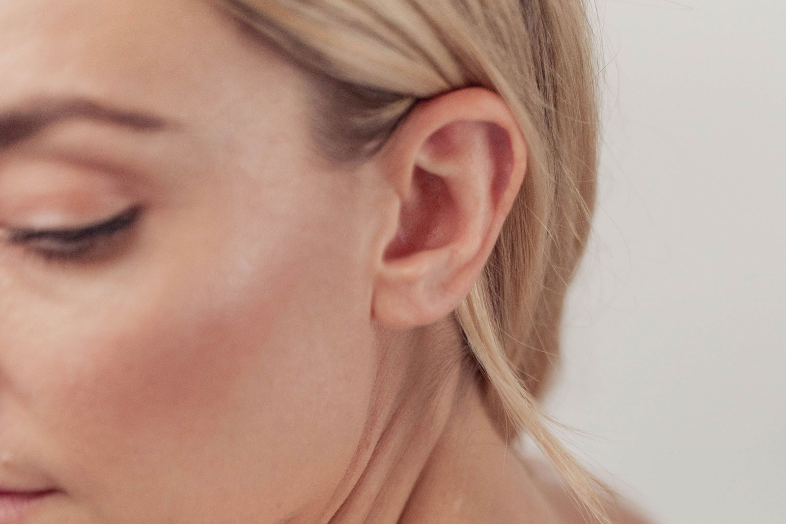 Ear Pinning Near Me Expert Guide to Otoplasty and Beyond