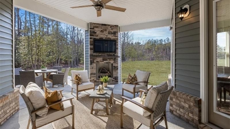 HHHunt Homes Reveals New Oasis Home Plan at Meadowville Landing