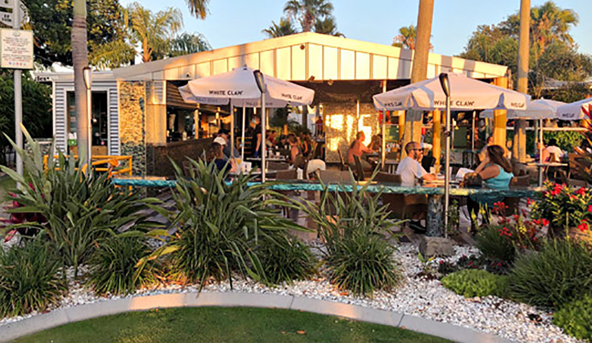 Circle's Waterfront Restaurant