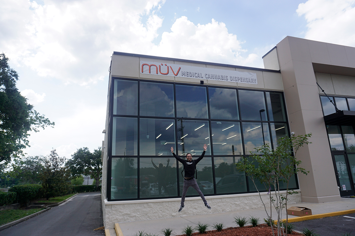 Shop Püre Cannabis Vapes at MÜV FL